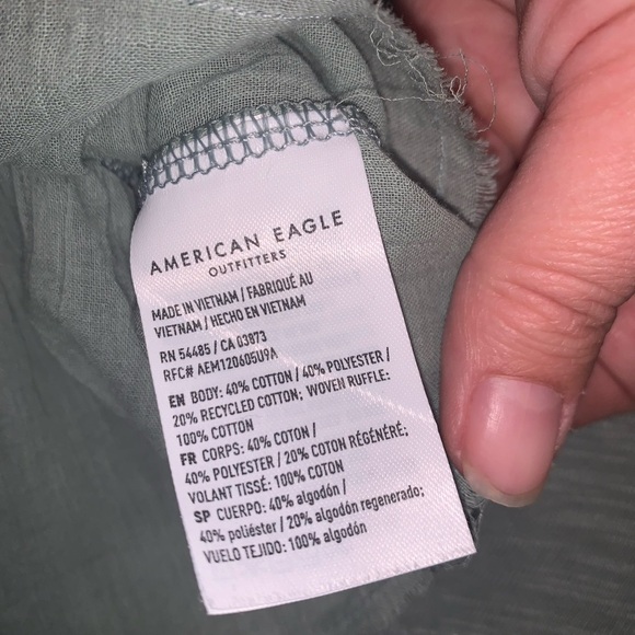 NWOT American Eagle Outfitters AE Sage Green Ruffle Peplum Hem V Neck Tank Top S - Picture 5 of 11